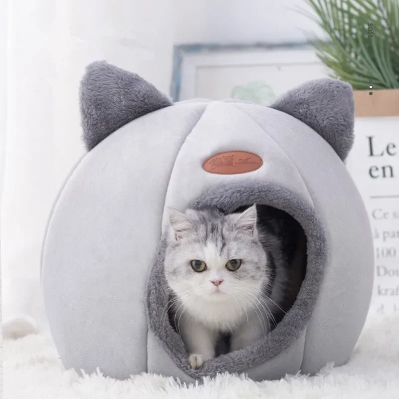 Winter Cat Bed